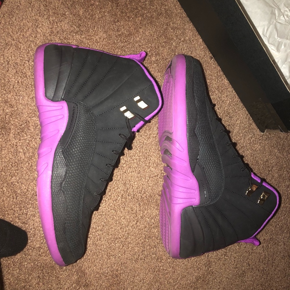 Jordan 12s - Picture 2 of 4